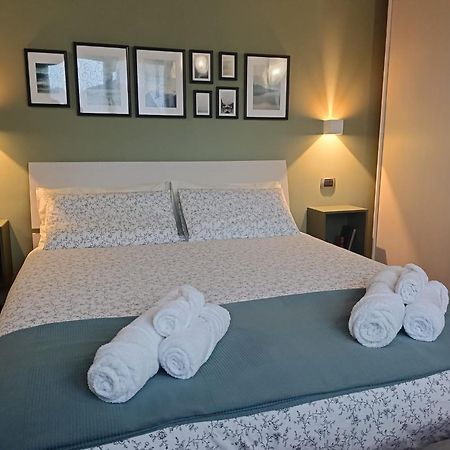 Apartment Misiadele Carnago ภายนอก รูปภาพ