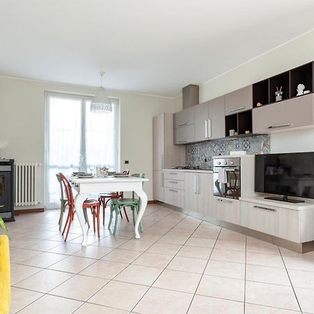 Apartment Misiadele Carnago ภายนอก รูปภาพ