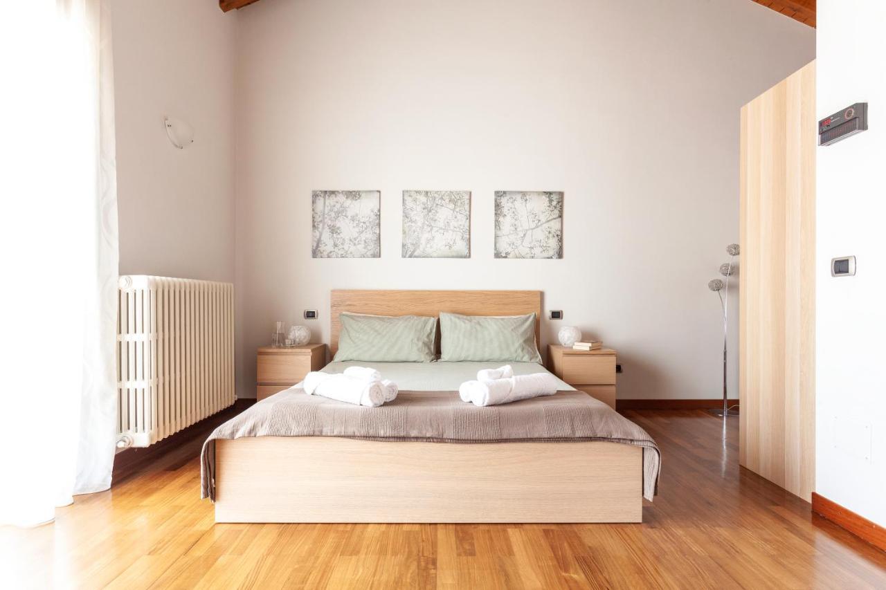 Apartment Misiadele Carnago ภายนอก รูปภาพ