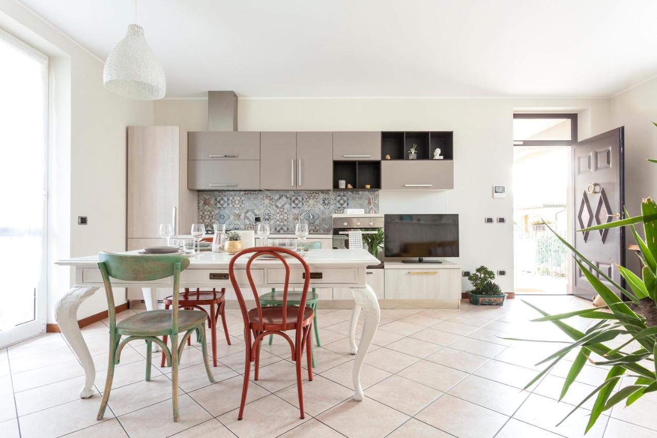 Apartment Misiadele Carnago ภายนอก รูปภาพ