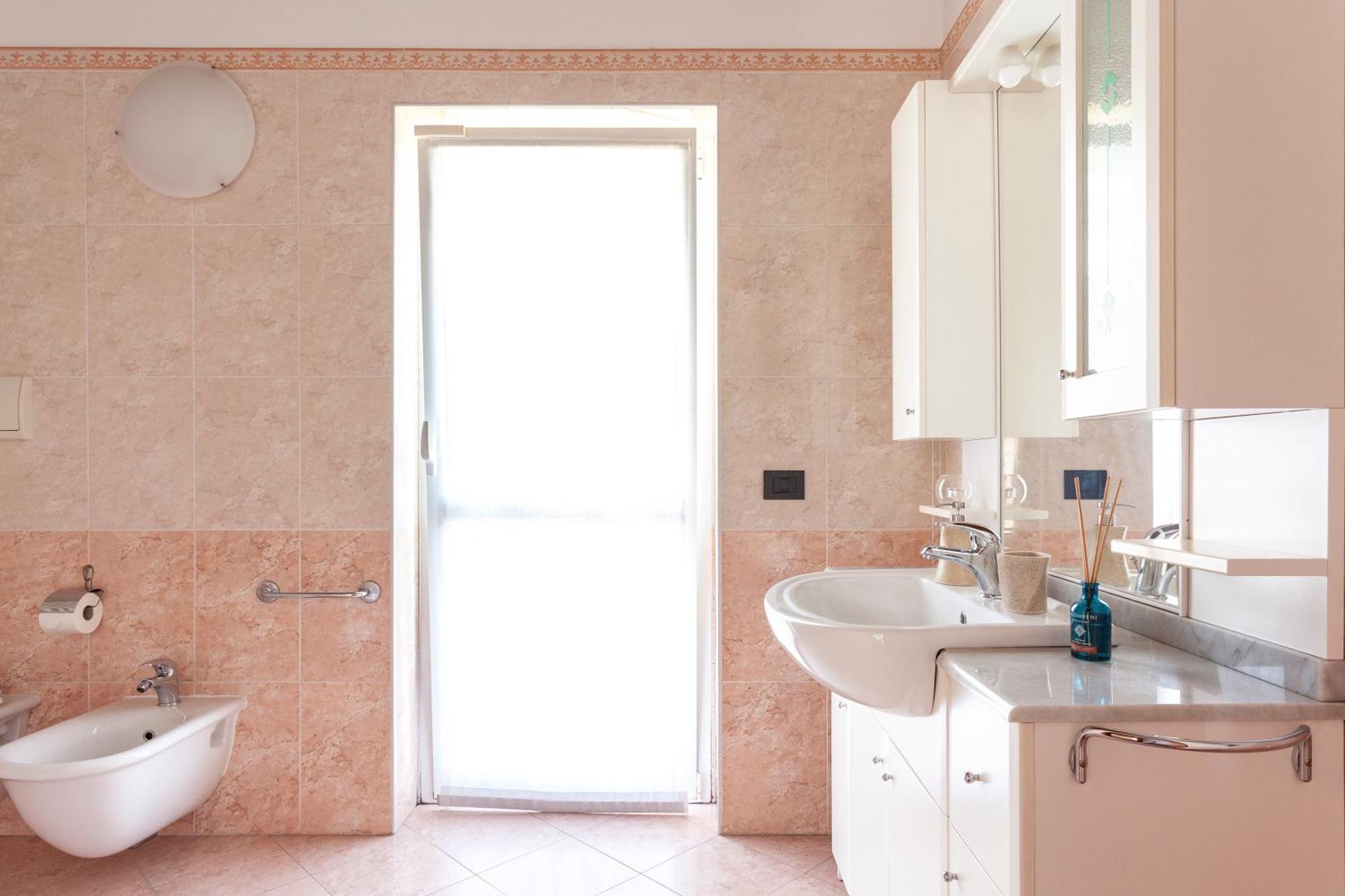 Apartment Misiadele Carnago ภายนอก รูปภาพ