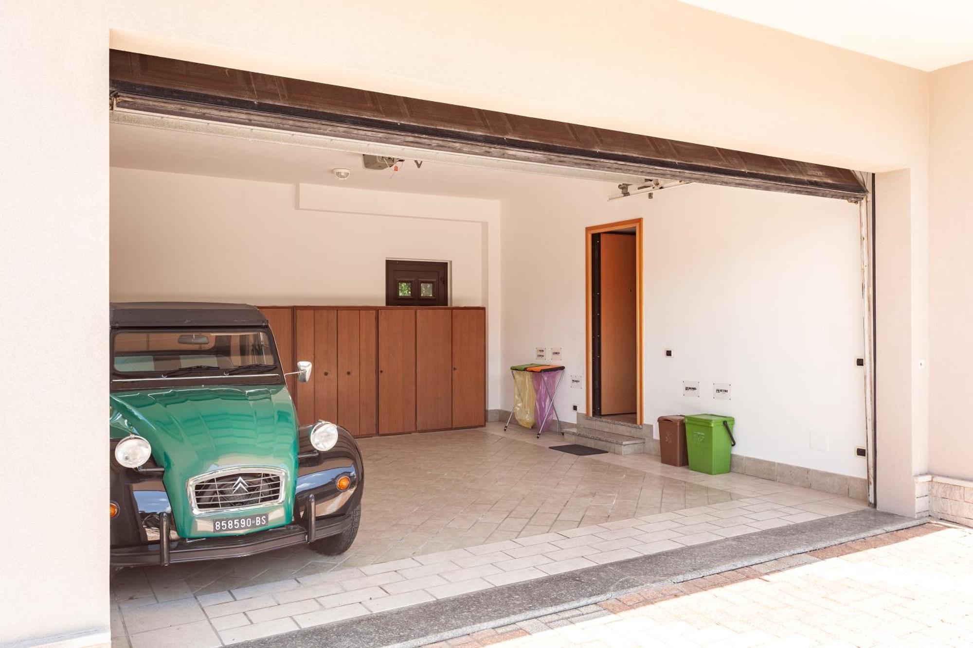 Apartment Misiadele Carnago ภายนอก รูปภาพ