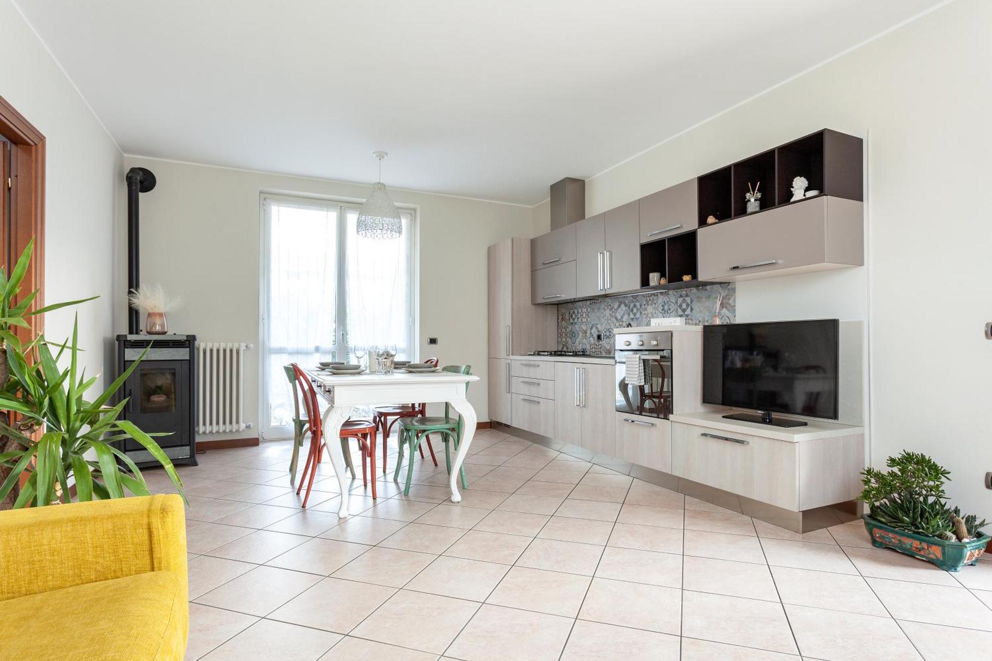Apartment Misiadele Carnago ภายนอก รูปภาพ